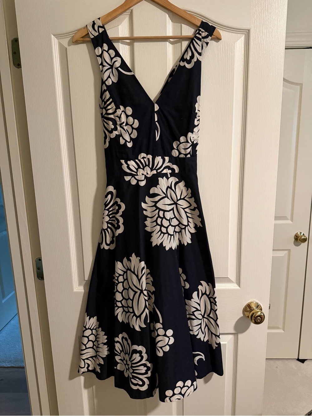 Gerard Darel Navy and Cream Floral Midi Dress - Picture 2 of 2